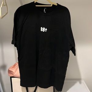 88rising black tshirt